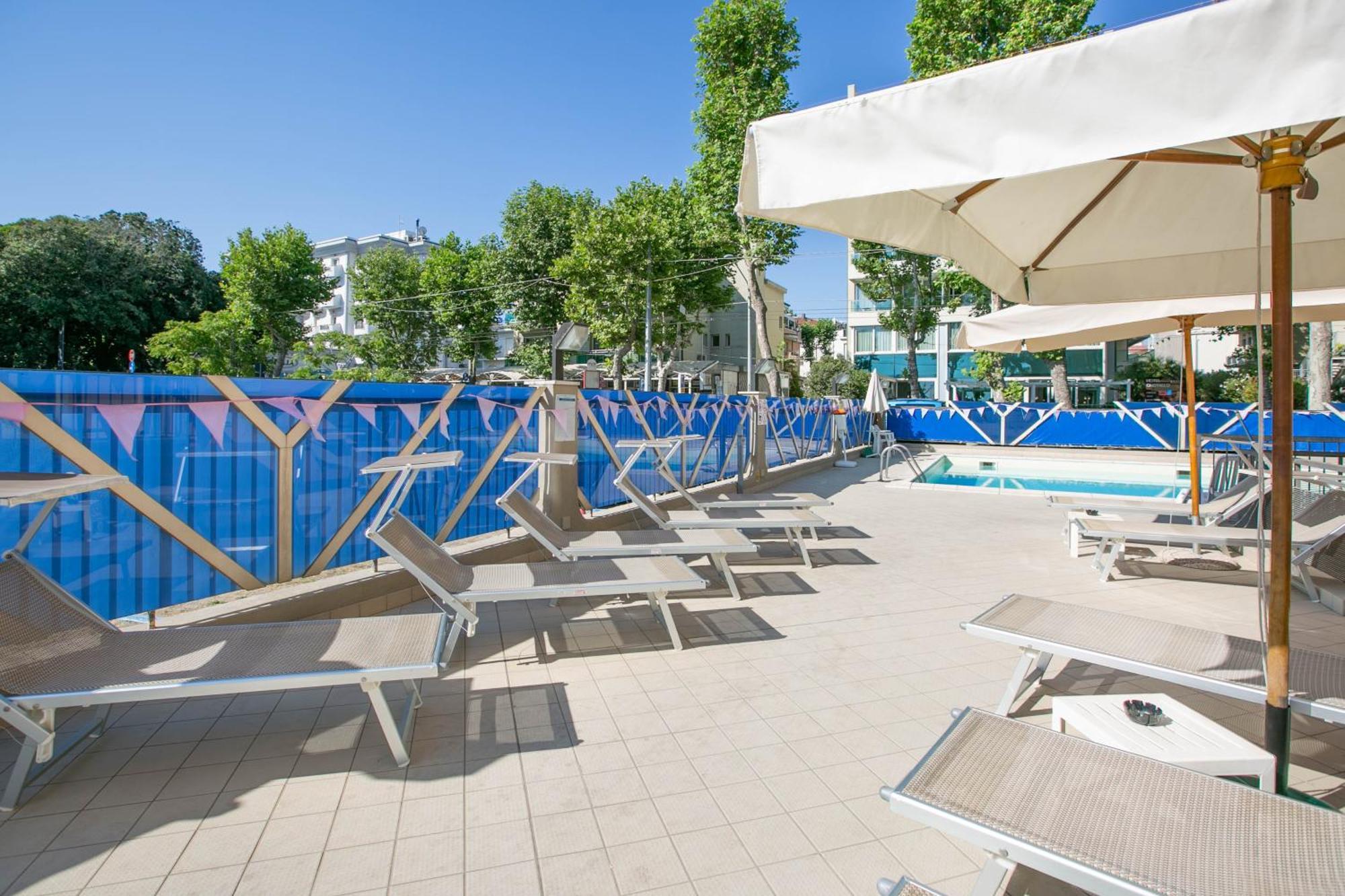 Hotel Atlas Rimini Exterior foto