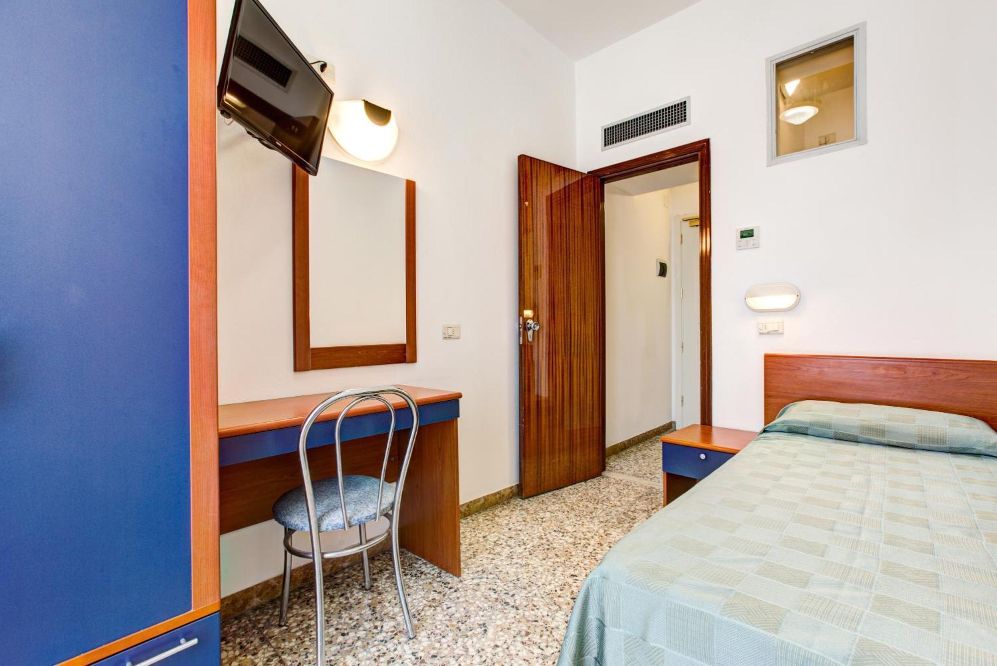 Hotel Atlas Rimini Exterior foto